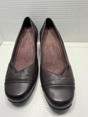 Clarks Artisan Brown Leather “Sugar Sky” Slip On Pumps Women’s Size 8.5